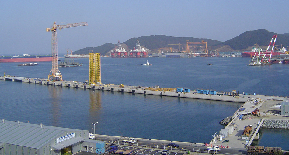 LLNGC Quay wall construction